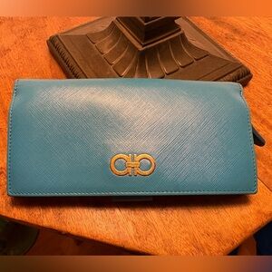 Salvatore Ferragamo Continental Wallet Leather Turquoise KY-22 C654